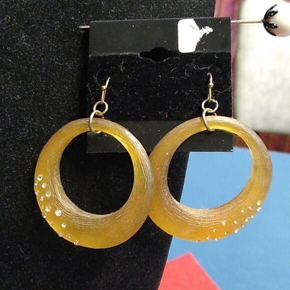 Golden Lucite Circle w/ clear Crystals Pierced Earrings Cottagecore - Picture 3 of 7
